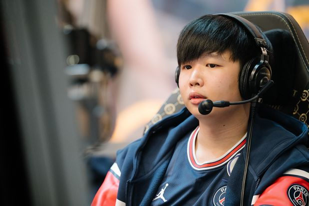 xNova Cheng Jin Xiang a Malaysian DOTA 2 player just won a share of USD600,000