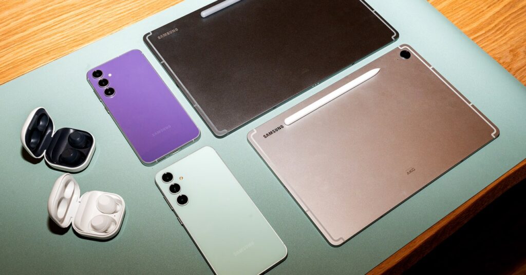 Samsung Galaxy S23 FE, Tab S9 FE, Buds FE (2023): Features, Specs, Price 14 Samsungx27s New x27Fan Editionx27 Devices Are a Little More Wallet Friendly Gear