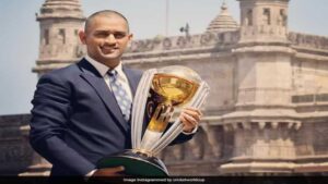 269365 Ms Dhoni World Cup.jpg