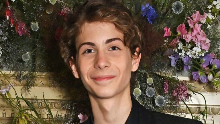 E14cb69a8591477faf7421641892501e Xl.jpg